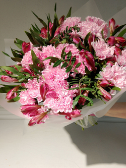 Букет из хризантем и альстромерии (С0033)