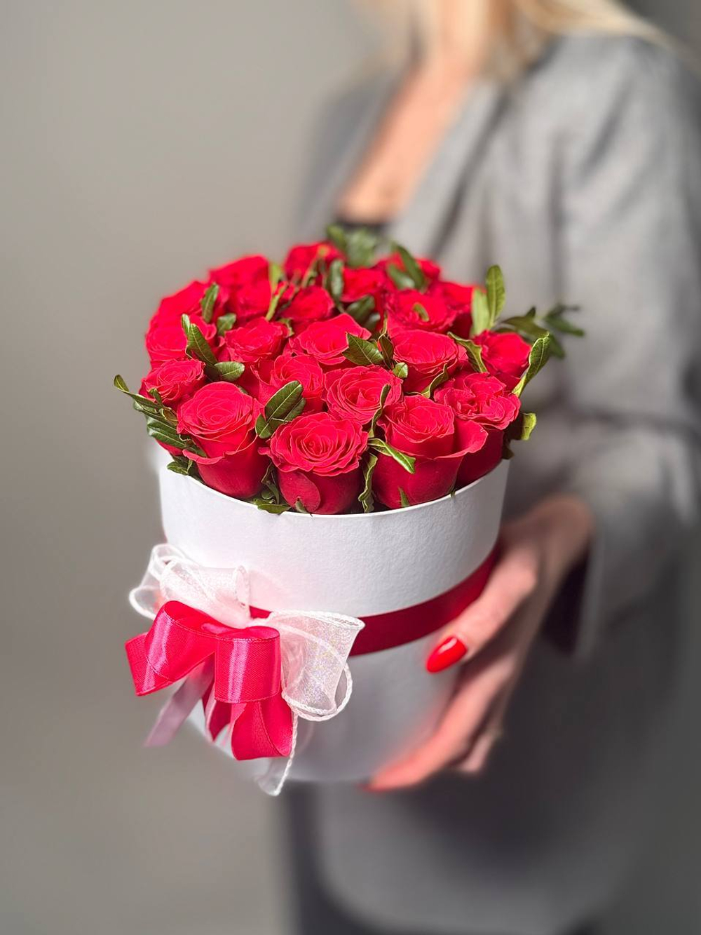 Подарочный набор 21 роза Кения 40 см коробочке