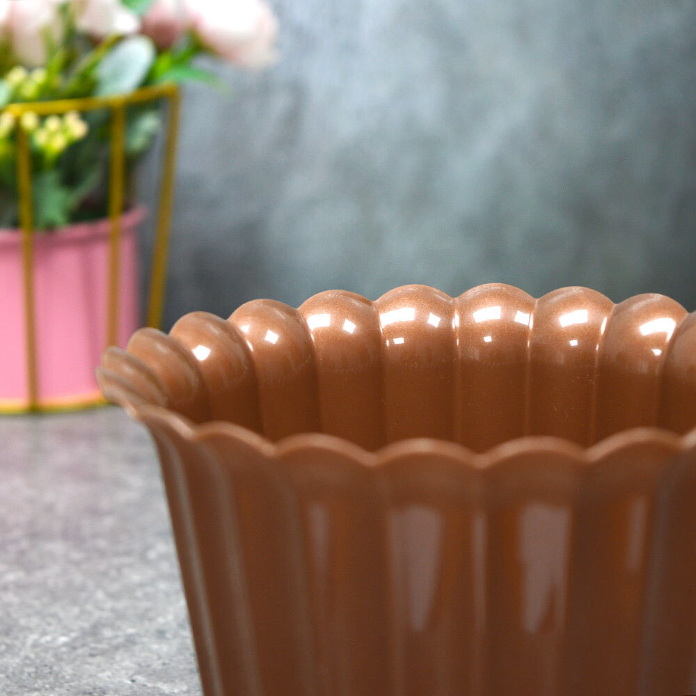 Горшок цветочный "Виола" 0,5л d126мм h93мм, коричневый-перламутр