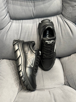 Кроссовки Prada