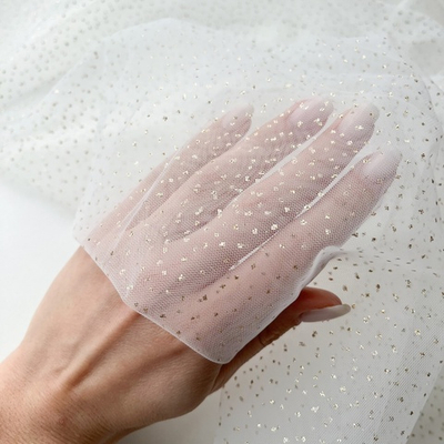 Фатин-сетка Золотые блестки на белом фоне