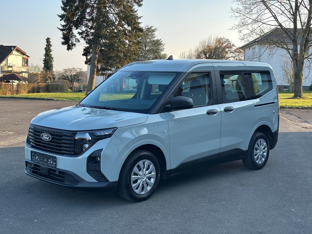 Ford Tourneo Courier Trend