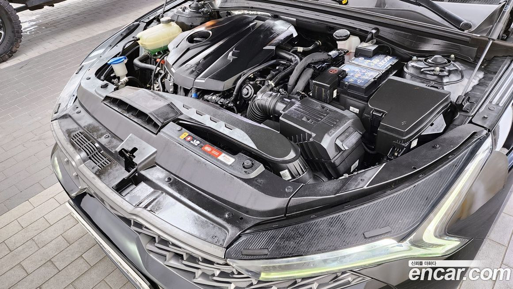Kia K5 (Optima) 3 Generation 2.0 (05.2020)
