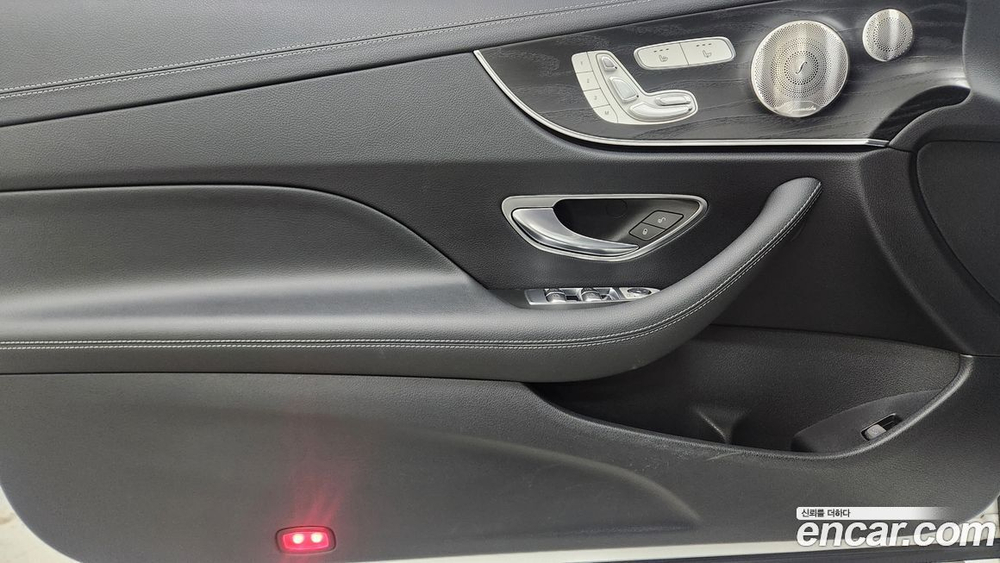 Mercedes-Benz E-Class W213 E300d 4MATIC Coupe (07.2022)