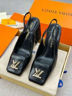 Louis Vuitton Shake Slingback Pump