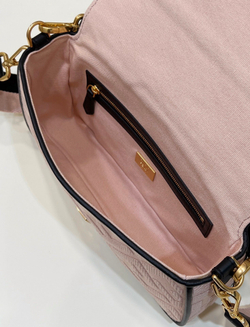 Fendi Baguette 27 cm