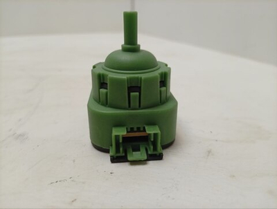 VMUF501B кт19 Датчик уровня для стиральных машин Indesit Ariston 16002692102 б/у