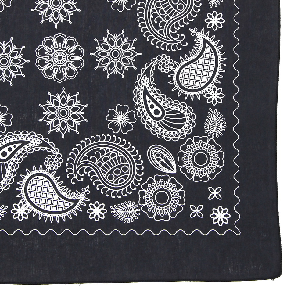 Бандана классическая большой огурец (156)