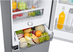Холодильник Samsung RB38C776DS9/WT серебристый
