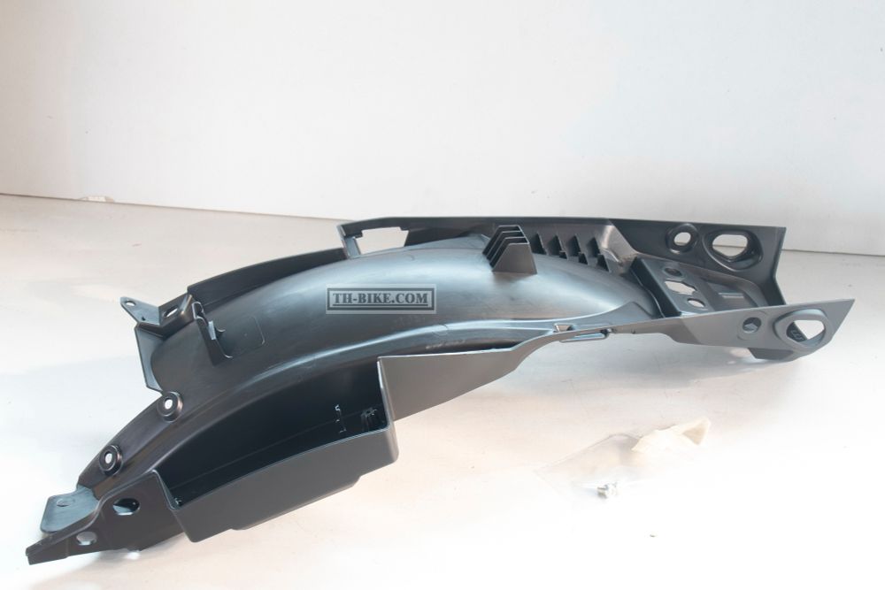 80150-K1T-305. FENDER SET B, RR.. HONDA