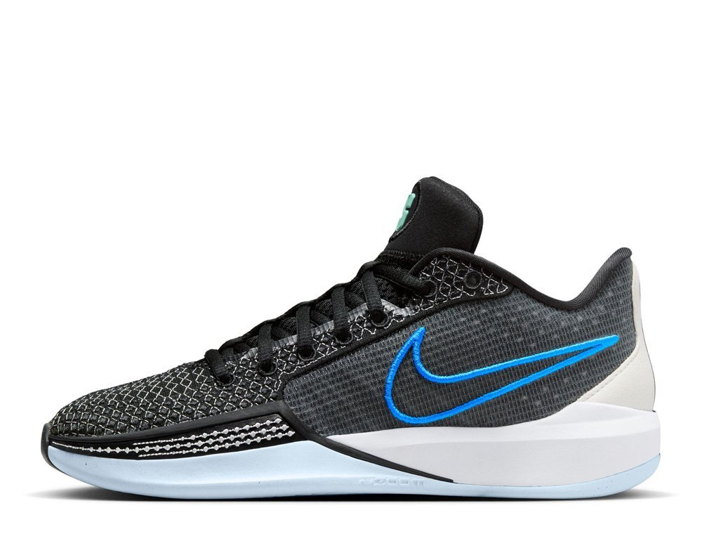 Nike shoes for family clearance