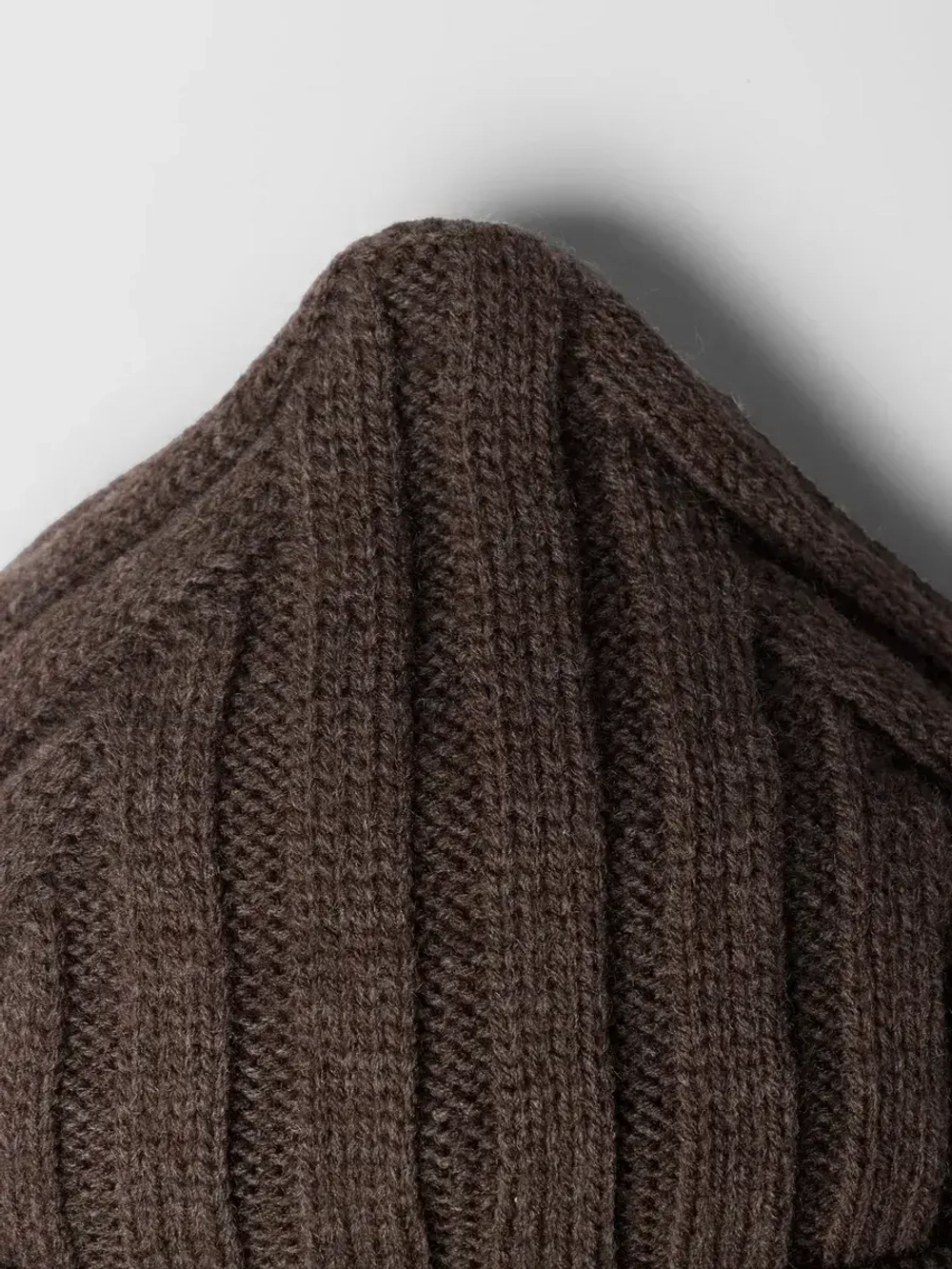 Шапка детская на завязках на осень