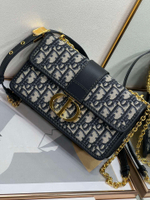 Christian Dior 30 Montaigne East-West Bag with Chain