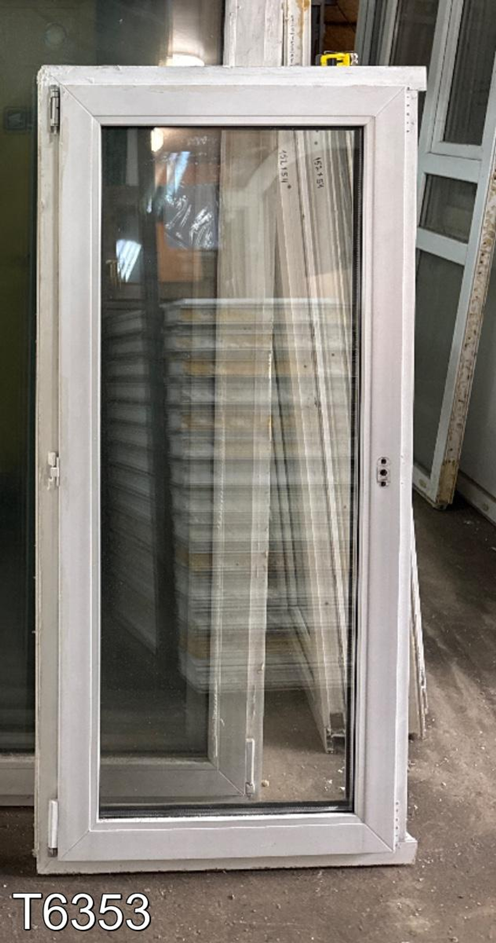 Окно Пластиковое Б/У 1510(в) x 720(ш)