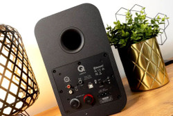 Полочная акустика Q-Acoustics Q M20 HD (QA7612) Walnut