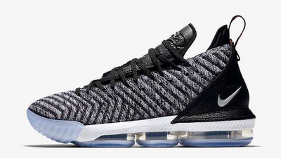 Nike LeBron 16 Oreo