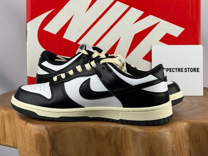 Nike Dunk Low Vintage Panda