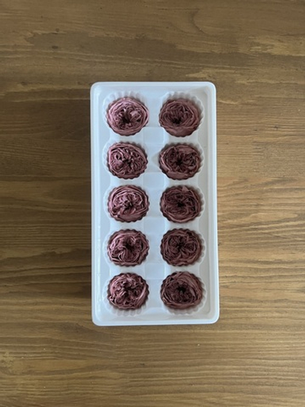 Роза пионовидная бургунди d=3,5-4 см (упак 10 шт)