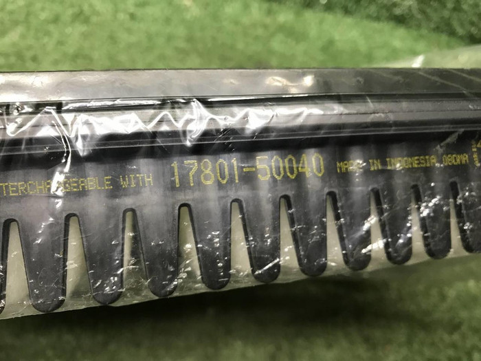 Фильтр воздушный Toyota Land Cruiser 100 (98-07)