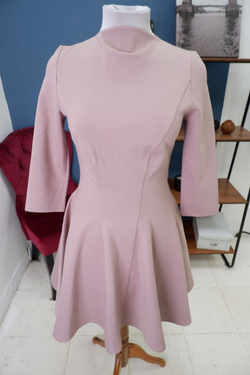 Платье Engi Bar модное 44 размер