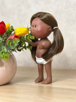 Кукла Nines виниловая 23см Little Mia без одежды (3199WN1)