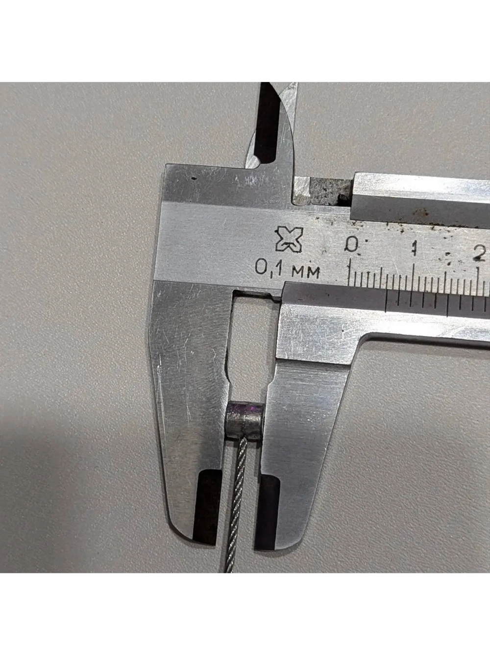 +- Трос газа 970мм синий для мототехники