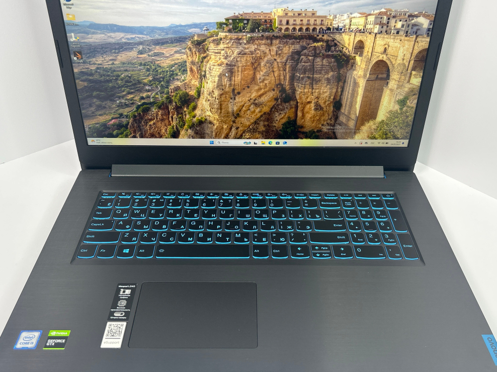 Ноутбук игровой Lenovo IdeaPad L340-17IRH Gaming (81LL00KNRK) 17.3"/Intel Core i5 9300HF/RAM 8 GB/HDD 1000 GB/SSD 128 GB/ GTX 1650 4GB/1920x1080/IPS/DOS/Подсветка кл-ры:нет/черный. Состояние: C1