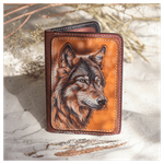 Кожаная обложка на паспорт «Волк»