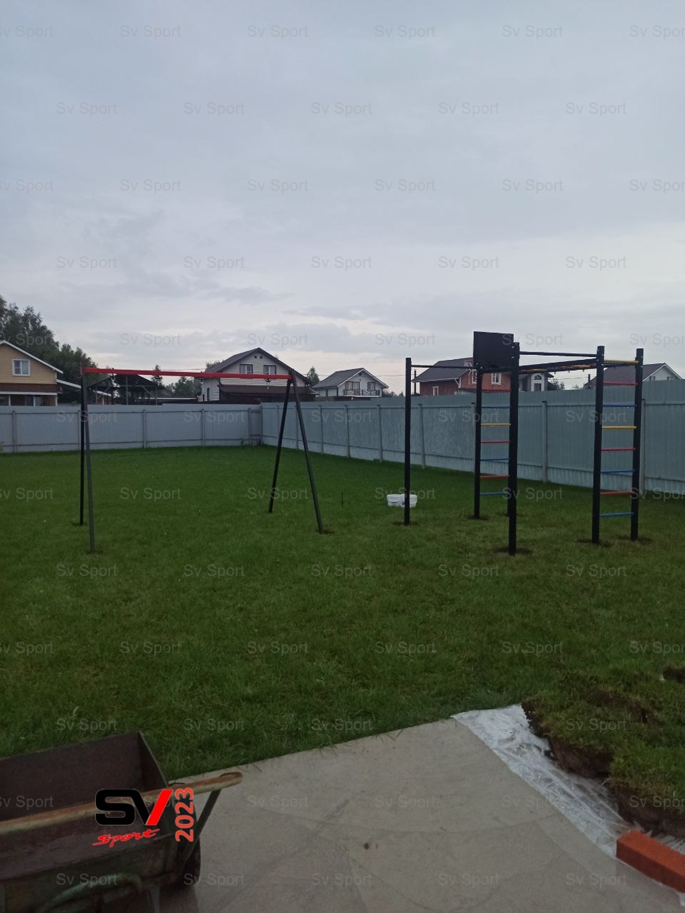 Монтаж уличной шведской стенки Sv Sport (3 вертикальных столба)