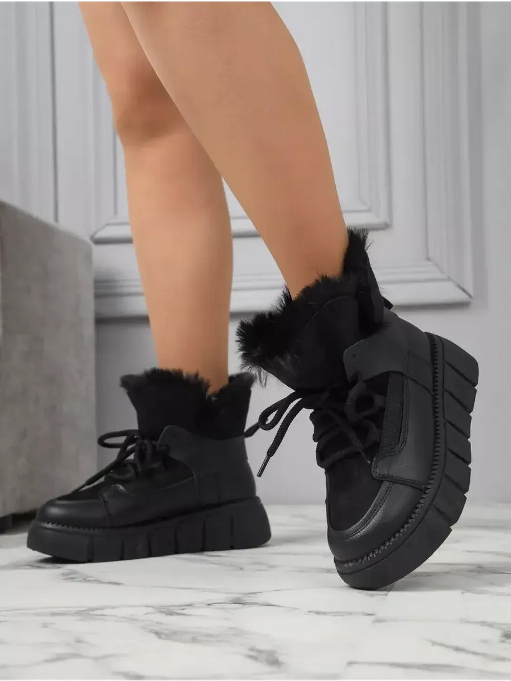 Зимние ботинки натуральный мех на платформе