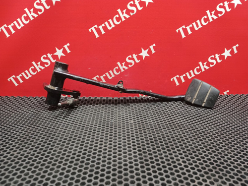 Педаль тормоза