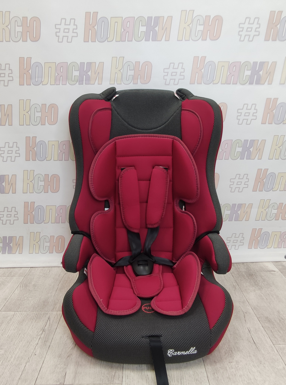 Автокресло детское Carmello 9-36 (39 deep red-black dot)