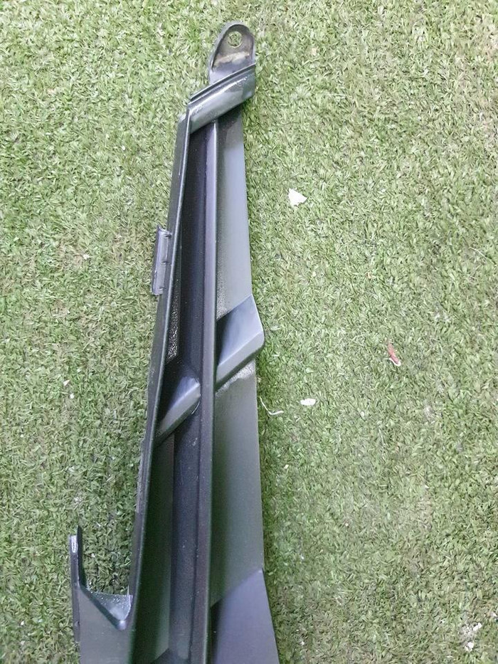 Накладка переднего бампера правая Lexus RX 4 (2015-2019)