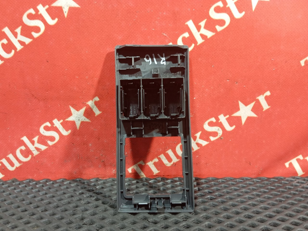 Накладка приборной панели