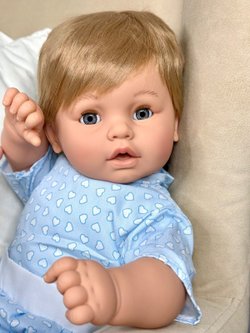 Кукла Berbesa мягконабивная 62см Dulzon (8033S)