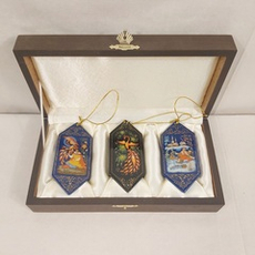 Набор ёлочных игрушек-конфет с ручной росписью Палех "Сказки" в футляре