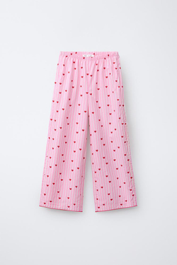 ZARA КОМБИНИРОВАННАЯ ПИЖАМА В ПОЛОСКУ С СЕРДЦАМИ, ЭКРЮ