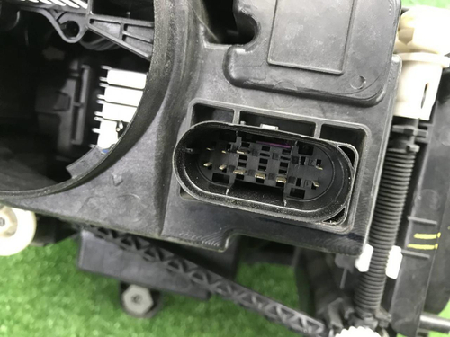 Фара левая Mercedes GLE V167 (18-24) Multibeam LED