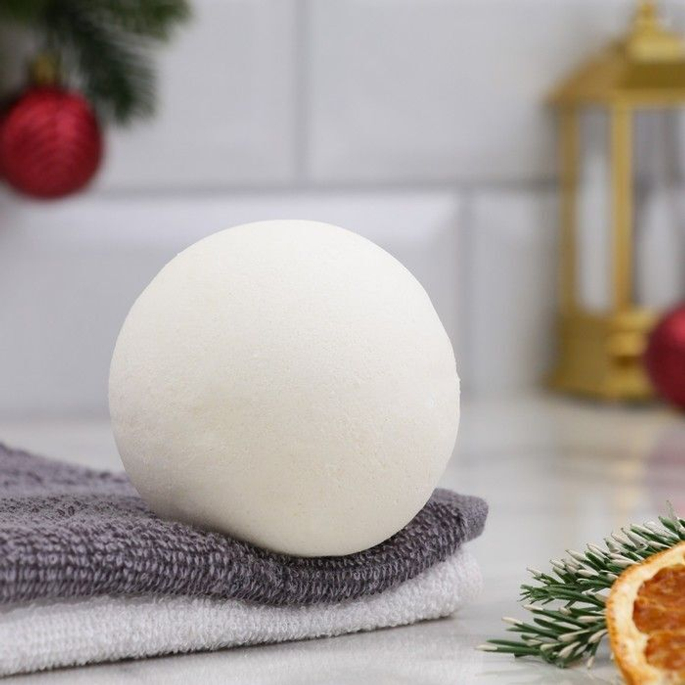 Бомбочка для ванны «Счастья в Новом Году» с ароматом хвои - 140 гр.