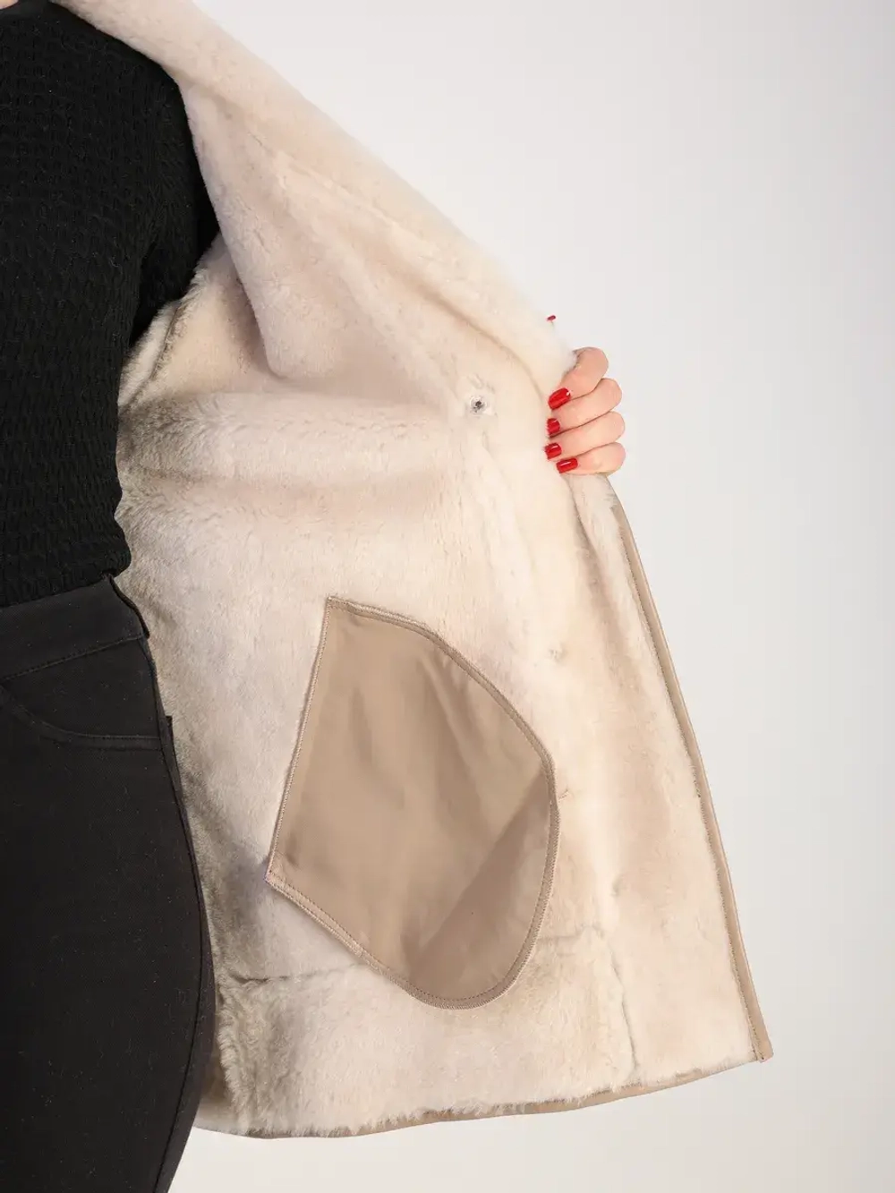 Дубленка зимняя натуральная оверсайз