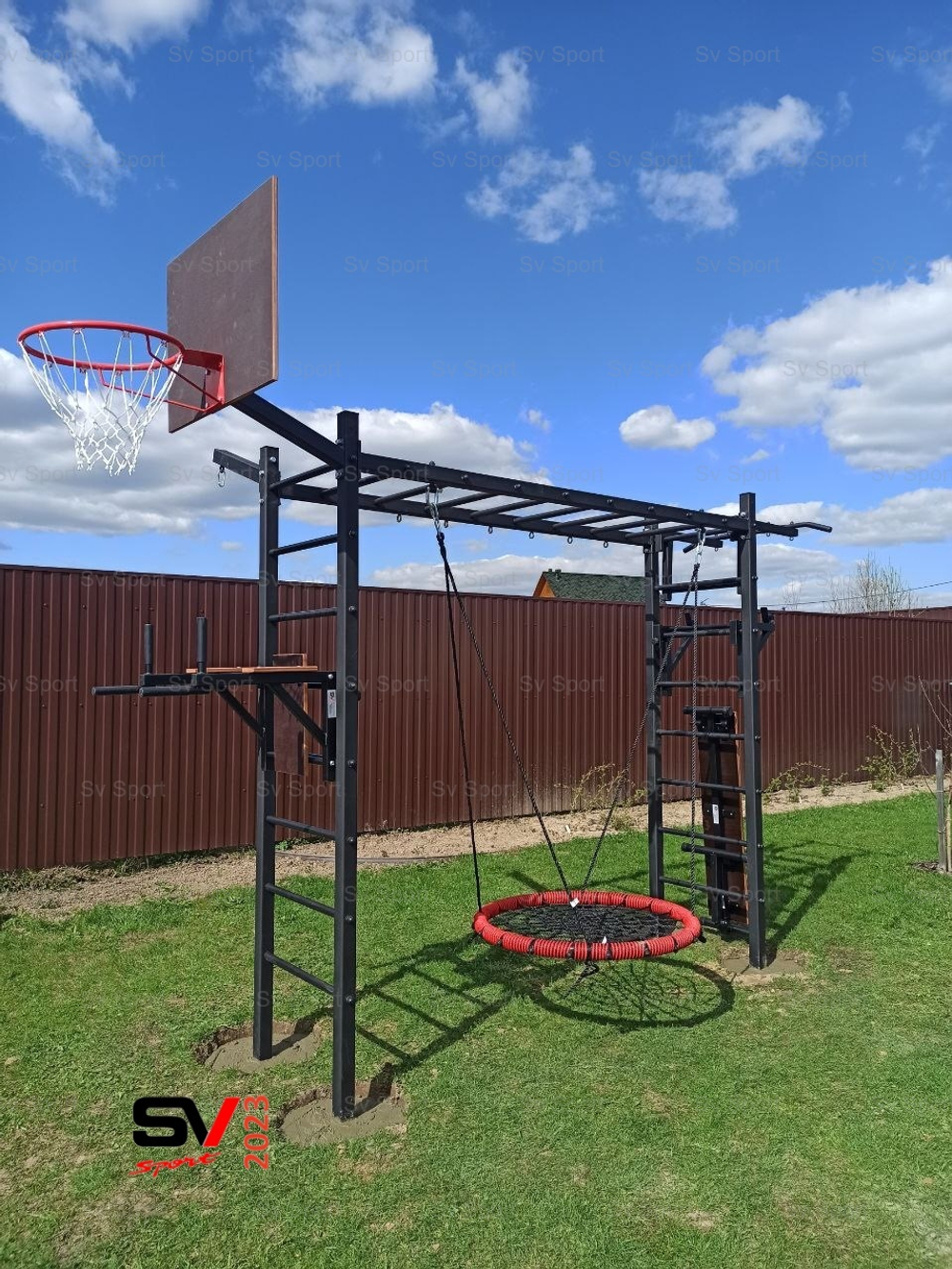 Монтаж уличной шведской стенки Sv Sport Рукоход (4 вертикальных столба)