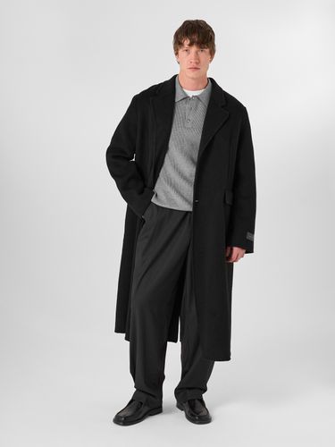 Черное шерстяное пальто HEATHEN