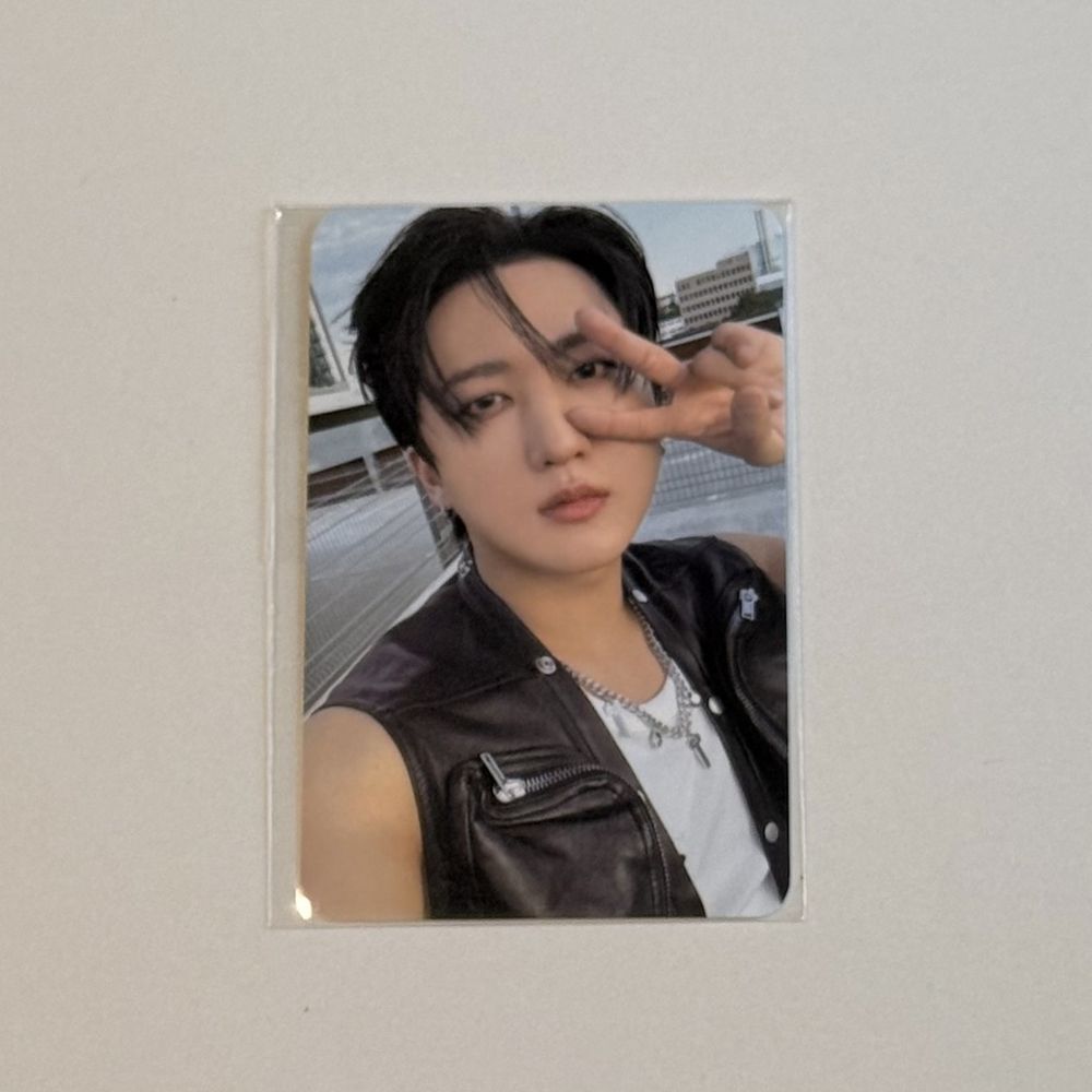 Фотокарта Changbin - Stray Kids KARMA POP-UP