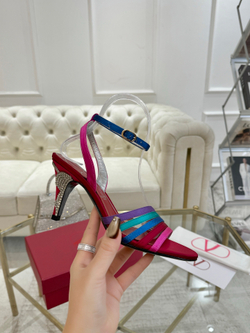 Valentino Pump