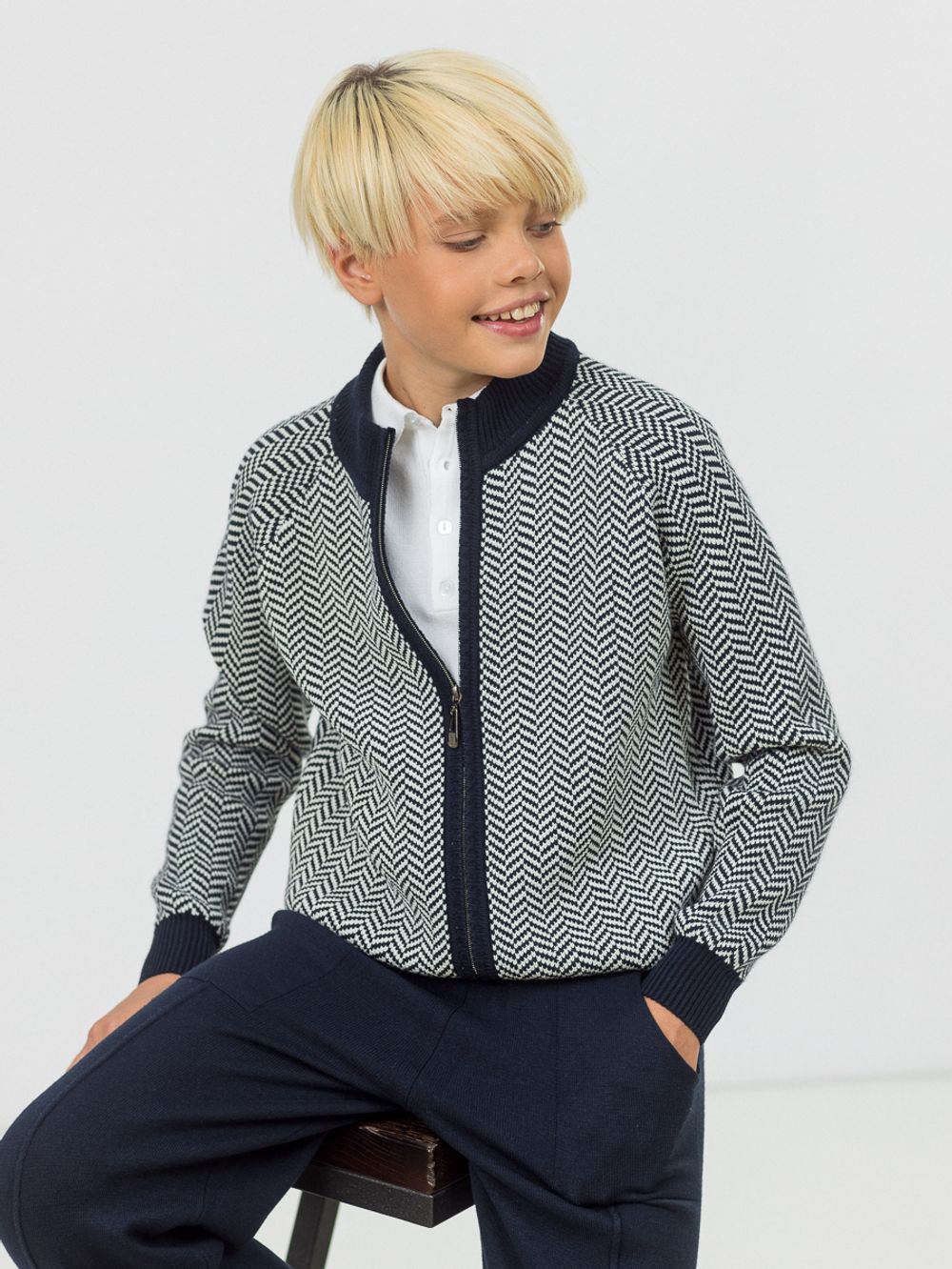 Кардиган для мальчика на молнии AT725 синий-молочный