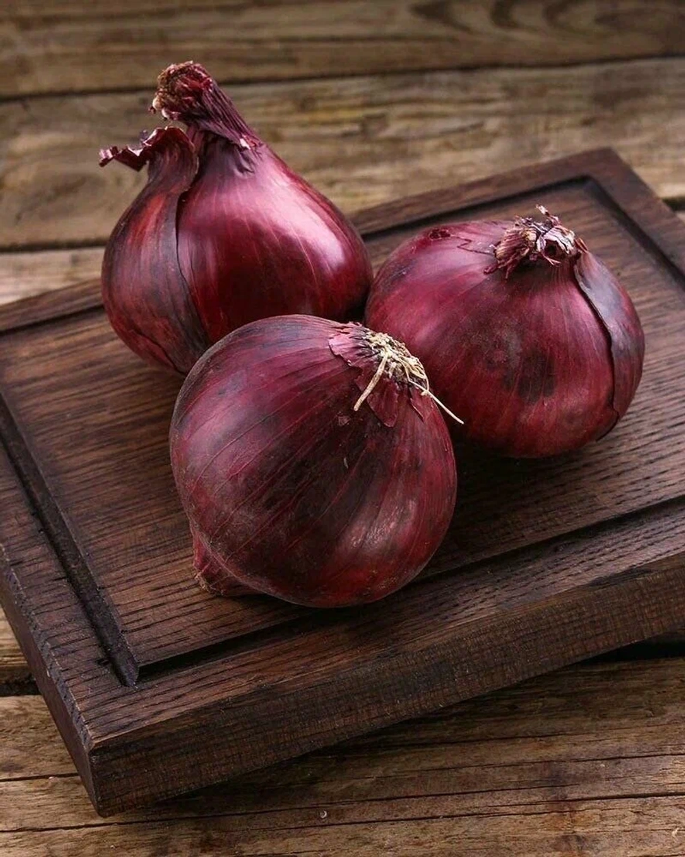 Лук Красный