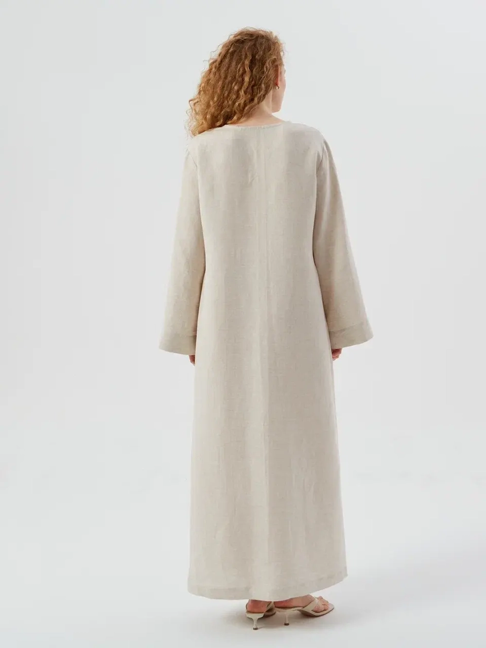 Платье льняное бежевое