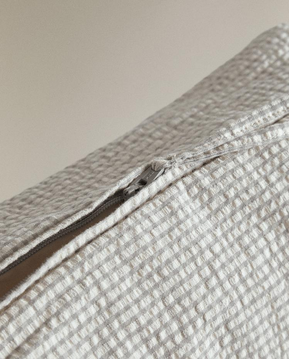 ZARA HOME ДЕТСКИЙ НЕСЕССЕР В КЛЕТКУ, СЕРЫЙ