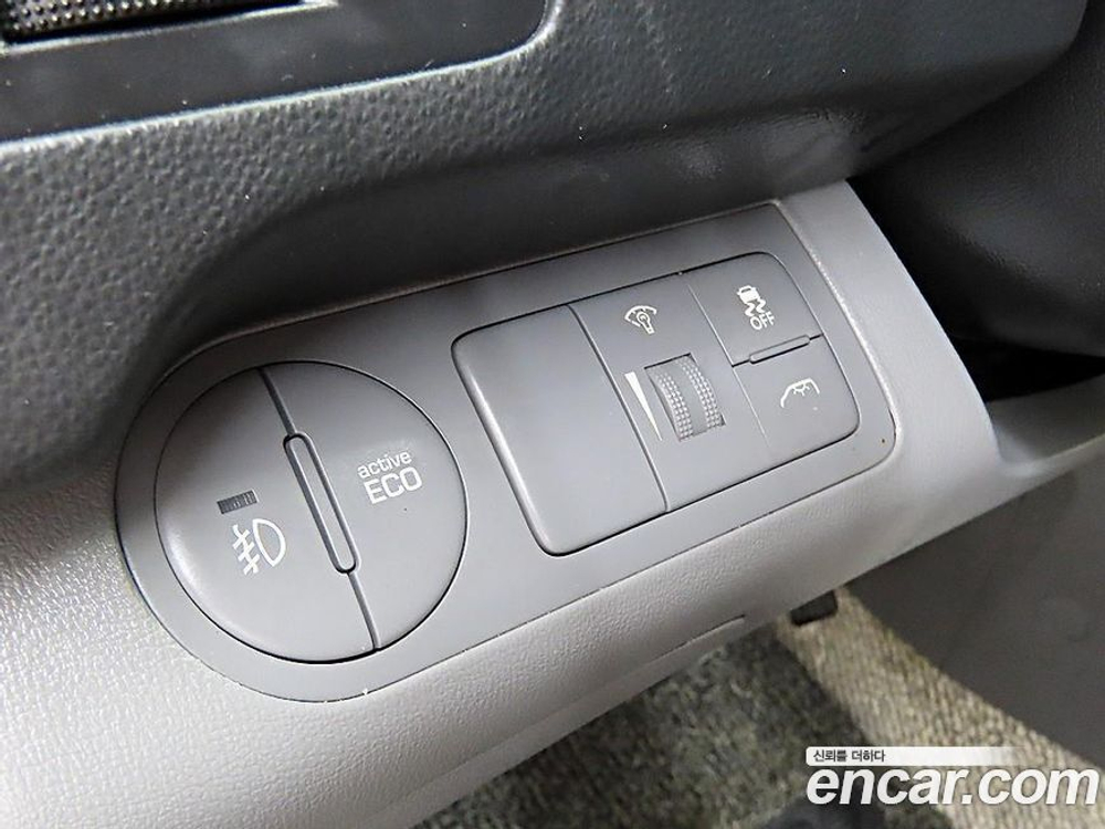 Hyundai The New Grand Starex 하이루프 (08.2020)