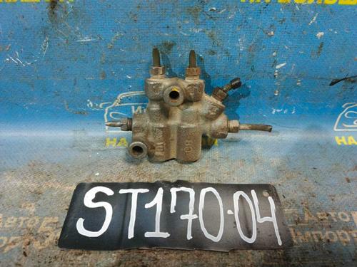 Распределитель тормозной TOYOTA CORONA 1991